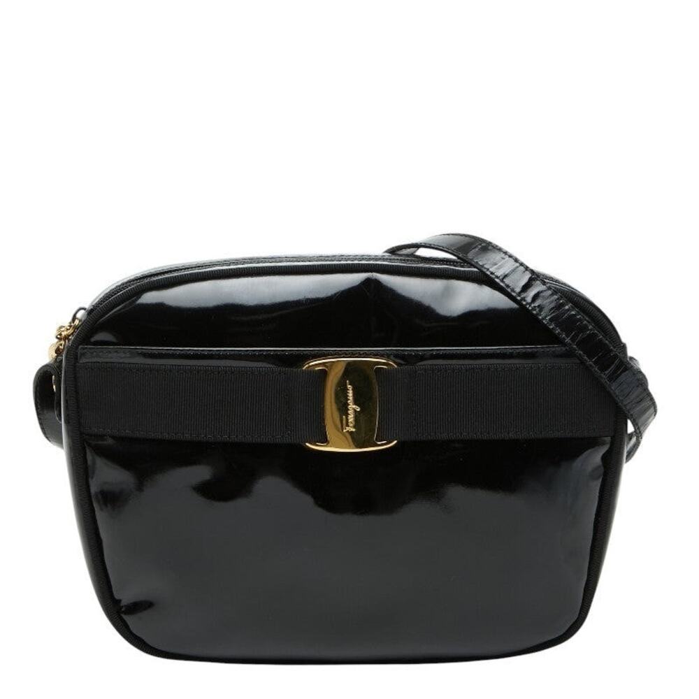 Salvatore Ferragamo Vara Shoulder Bag Black